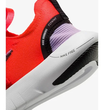 Кроссовки женские Nike Free Run Nn Road Red Orange/Red DX6482-601