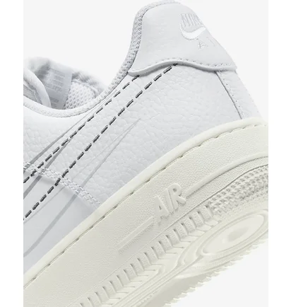 Кросівки жіночі Nike Air Force 1 07 White FV0951-100