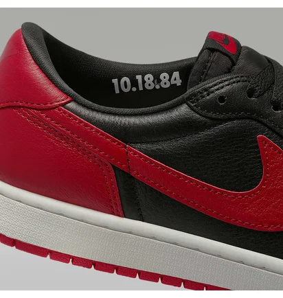 Кроссовки мужские Air Jordan 1 Retro Low Og Banned 2026 Black/Red IW6276-001