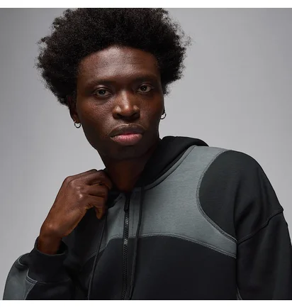 Толстовка мужская Air Jordan Fleece Black IH7559-010