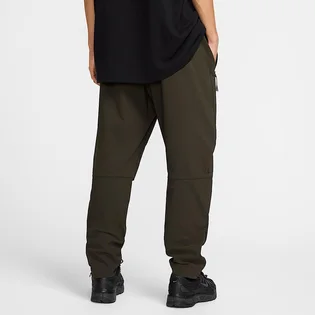 Штаны мужские Nike Tech Green HM8241-355