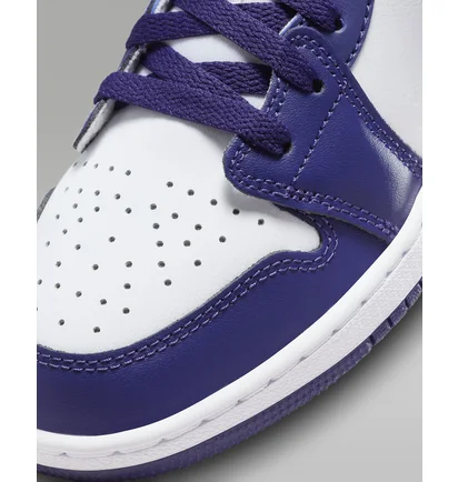 Кросівки дитячі Air Jordan 1 Low Sky J Purple Gs White/Violet 553560-515