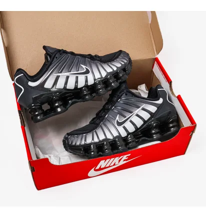Кроссовки женские Nike W Shox Tl Fade Black/Grey IH1336-002