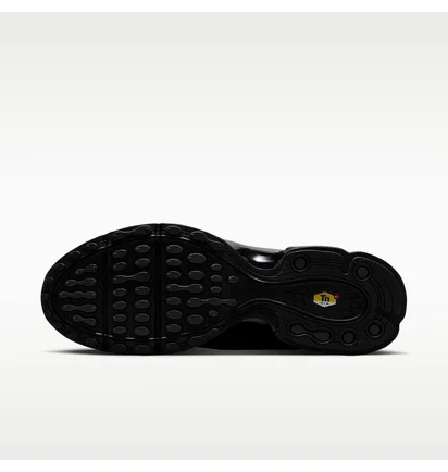 Кроссовки мужские Nike Air Max Plus Vii Black HQ2197-001