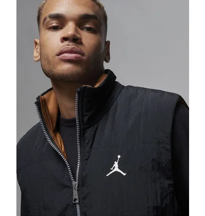 Куртка чоловіча Air Jordan Essentials Winter Vest Black/Brown FD8628-281