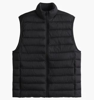 Жилетка мужская H&M Slim Fit Water-Repellent Puffer Gilet Black 1274611001