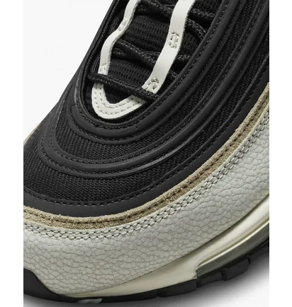 Кросівки чоловічі Nike Air Max 97 Se MenS Shoes Black/Grey DV7421-002