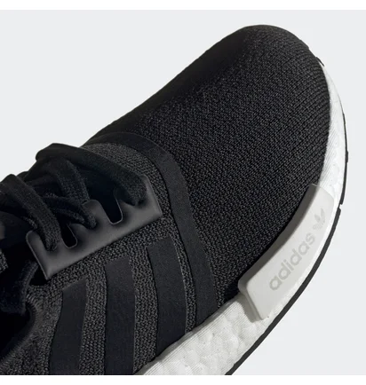 Кроссовки женские Adidas Nmd_R1 Black EE5178