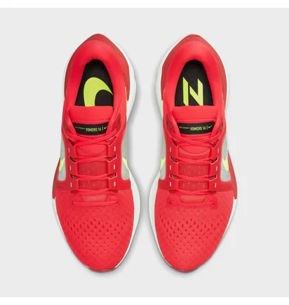 Кросівки чоловічі Nike Vomero 16 Running Shoes Red Da7245-600