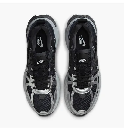 Кросівки жіночі Nike V2K Run Black/Metallic FD0736-005