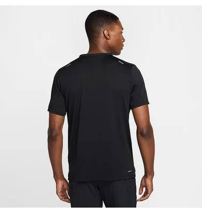 Футболка мужская Nike Dri-Fit T-Shirt Black HQ4904-010