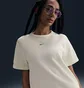 Футболка жіноча Nike Chll Wfl Ss Beige HJ3838-134