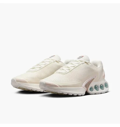 Кросівки жіночі Nike Air Max Dn White HV4436-133
