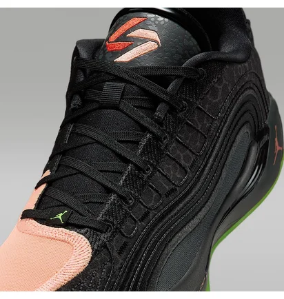 Кросівки чоловічі Air Jordan Luka 4 Black IO0204-001