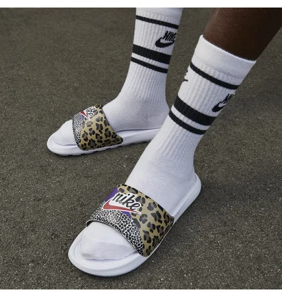 Тапочки жіночі Nike Victori One Slide Print White CN9676-104