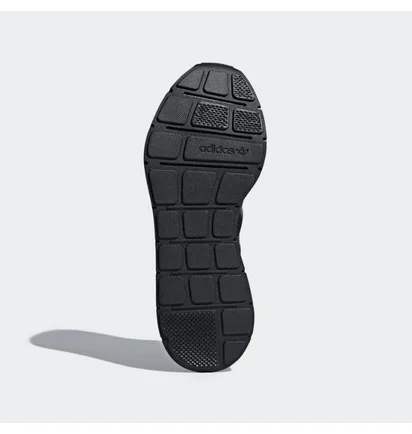 Кросівки чоловічі Adidas Originals Swift Run black AQ0863