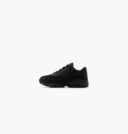 Кросівки дитячі New Balance 1000 Black GC1000BK