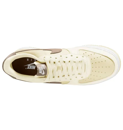 Кроссовки мужские Nike Air Force 1 ’07 Lv8 Yellow FN5832-101