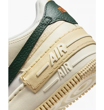Кросівки жіночі Nike Air Force 1 Shadow Beige FQ2764-100