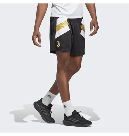 Шорты мужские Adidas Juventus Icon Shorts Black HS9806