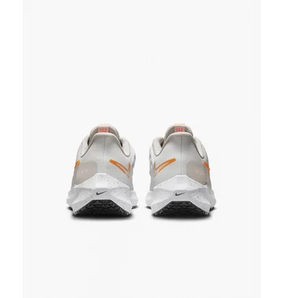 Кросівки жіночі Nike Air Zoom Pegasus 39 Shield Beige Do7626-004