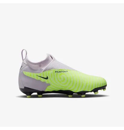 Бутси дитячі Nike Phantom Gx Academy Df White DD9546-705