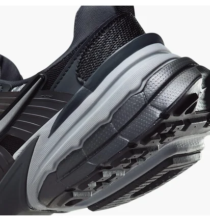 Кросівки жіночі Nike V2K Run Black/Metallic FD0736-005
