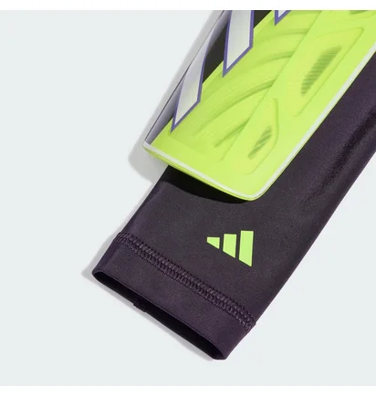 Щитки Adidas Tiro Club Green/Black JD6025