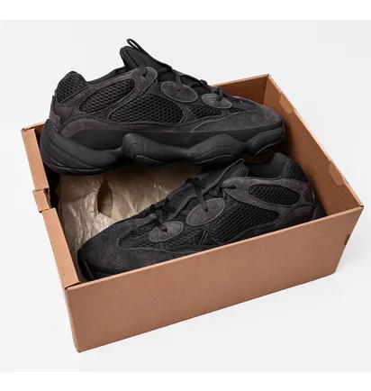 Кросівки унісекс Adidas Yeezy 500 Utility Black F36640