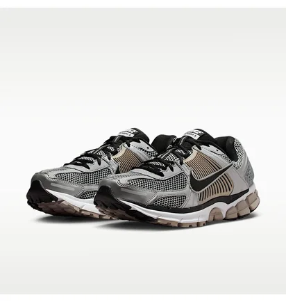 Кросівки чоловічі Nike Zoom Vomero 5 Grey FJ4151-007
