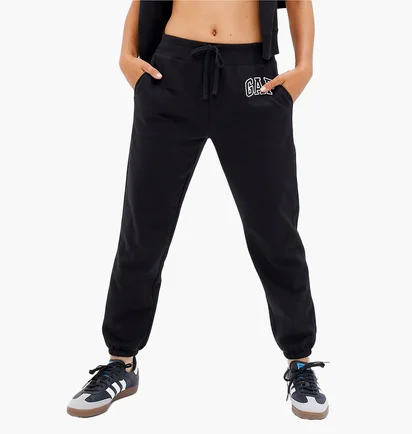 Штаны женские GAP Regular Fit Black 463492-04