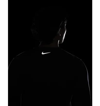 Лонгслів чоловічий Nike Dri-Fit Flash Black FB8552-010