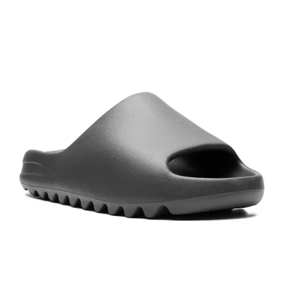Тапочки чоловічі Adidas Yeezy Slide Dakony Black ID5103