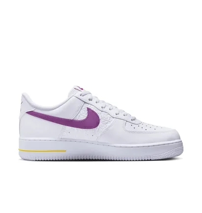 Кросівки чоловічі NIKE Air Force 1 `07 White FJ4209-100
