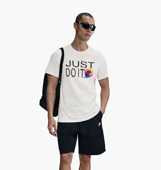 Футболка мужская Nike Sportswear Beige HJ0563-133