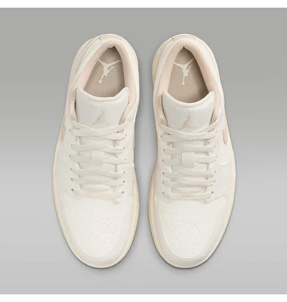 Кроссовки женские Air Jordan 1 Low Beige DC0774-112