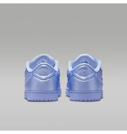 Кросівки жіночі Air Jordan 1 Mm Light Blue HF3969-400