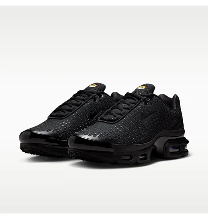 Кроссовки мужские Nike Air Max Plus Vii Black HQ2197-001