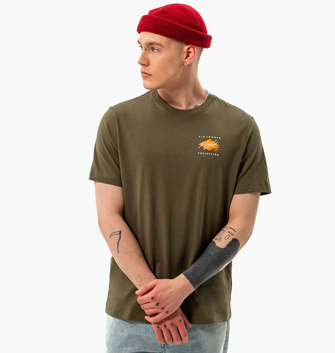 Футболка мужская Air Jordan T-Shirt M J Flt Ess Jdn Air Gfx Crew Olive DH8968-222