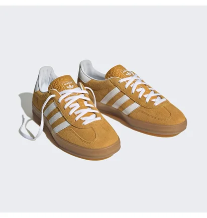 Кроссовки женские Adidas Gazelle Indoor Shoes Orange Hq8716