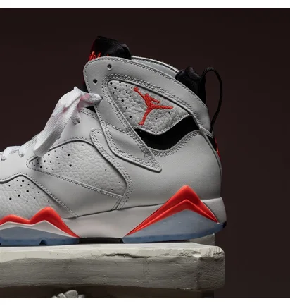 Кроссовки мужские Air Jordan 7 Retro White Infrared White CU9307-160