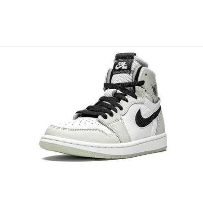Кросівки жіночі Air Jordan Wmns 1 Zoom Cmft White/Grey CT0979-002