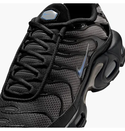 Кросівки чоловічі Nike Air Max Plus Black DM0032-018