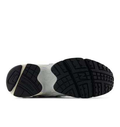 Кроссовки мужские New Balance 725 Metallic/Grey ML725CD