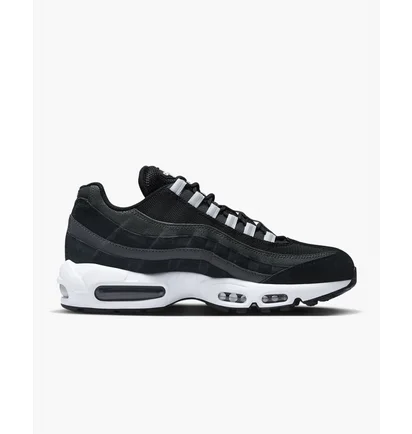 Кросівки чоловічі Nike Air Max 95 Shoes Black DM0011-009