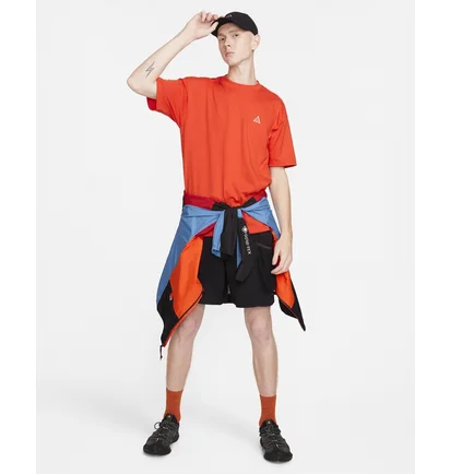 Футболка мужская Nike Acg T-Shirt Orange DJ3642-809