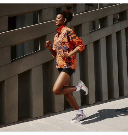 Куртка жіноча Adidas Fast Running Jacket Orange Hl1995
