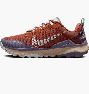 Кроссовки женские Nike Wildhorse 8 Red DR2689-803
