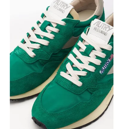 Кроссовки женские Autry Reelwind Low Green WWLWNC03