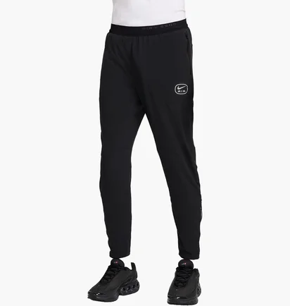 Штани чоловічі Nike M Nsw Sw Air Run Pant Black HM0189-010